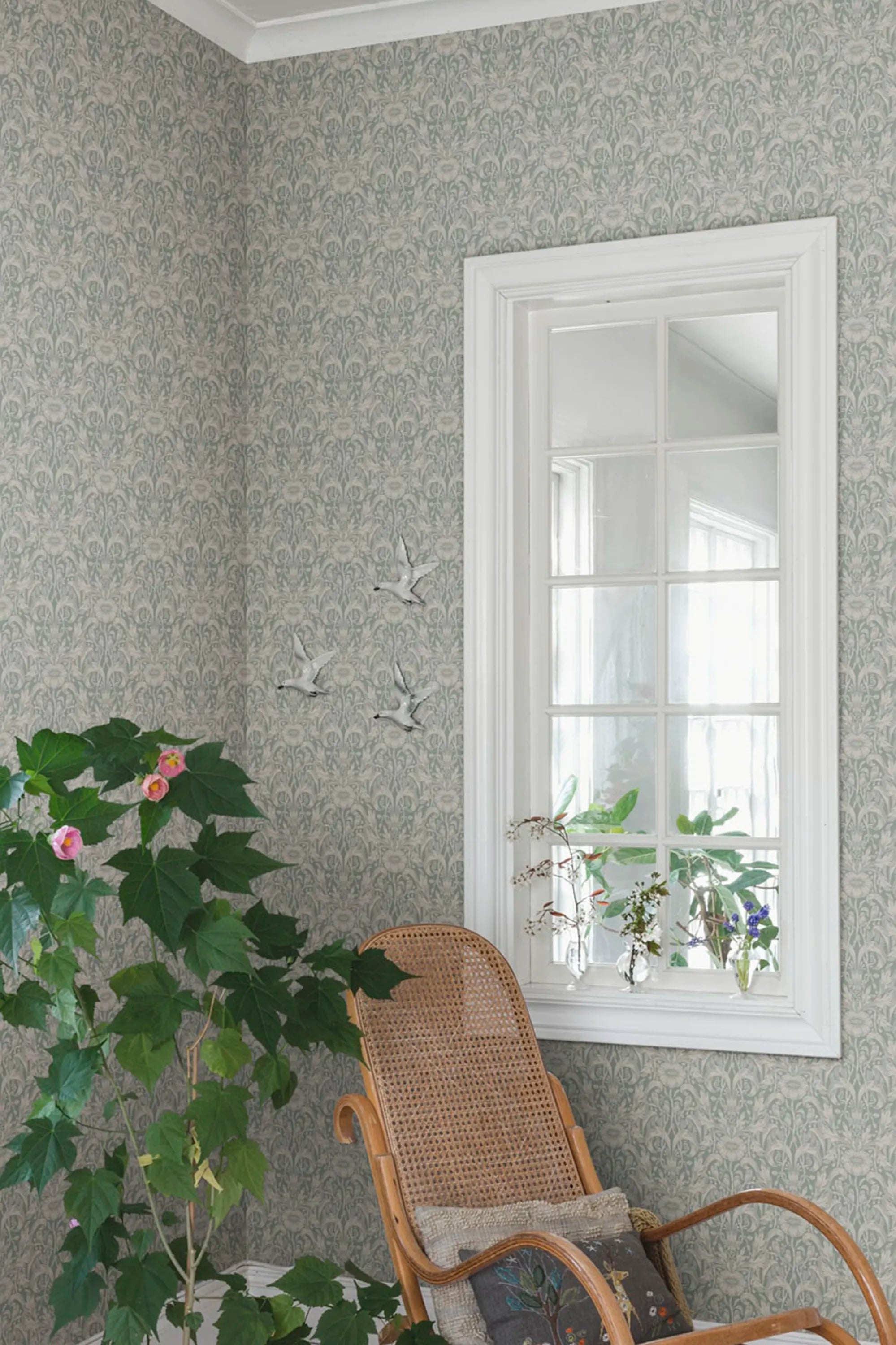 835-48 interior1