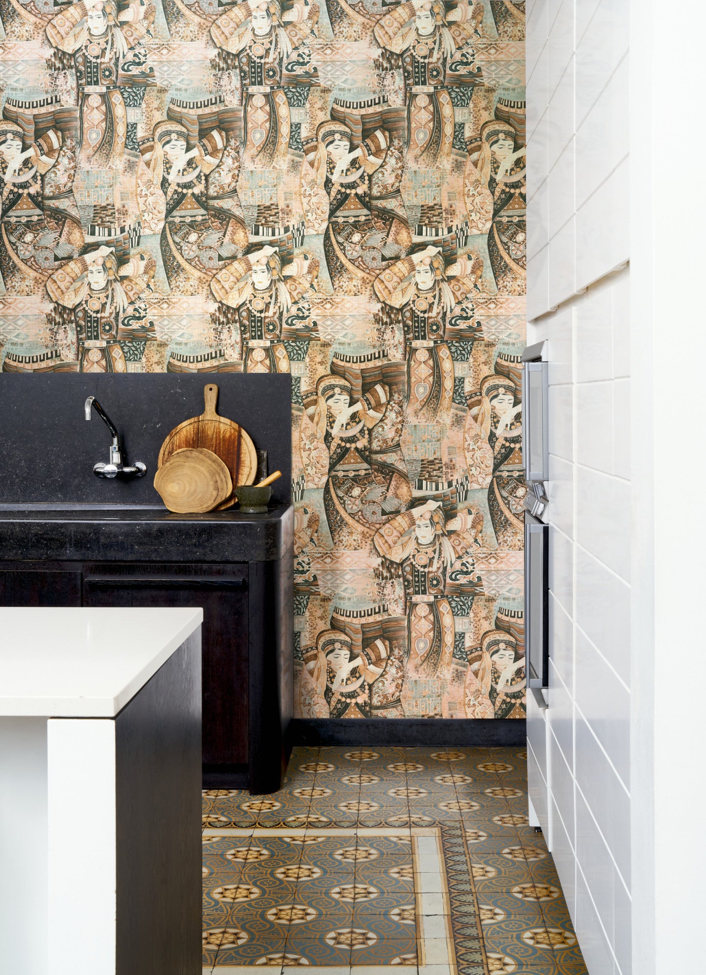 DécorsPanoramiques_OdishaDance_97640_4_Roomshot_Web_LR-fullscreen