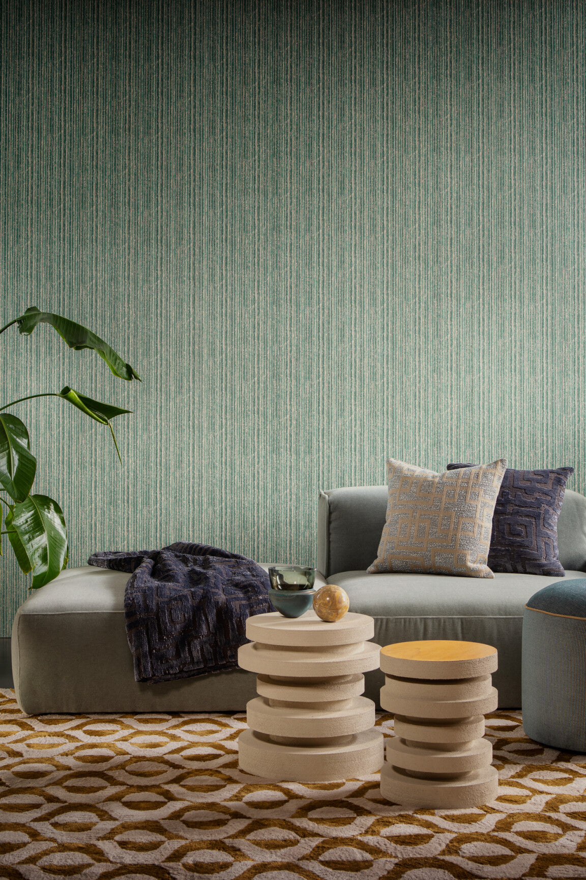 EssentialsPalette_Sergé_73041A_Roomshot_Web_LR-medium-two-thirds