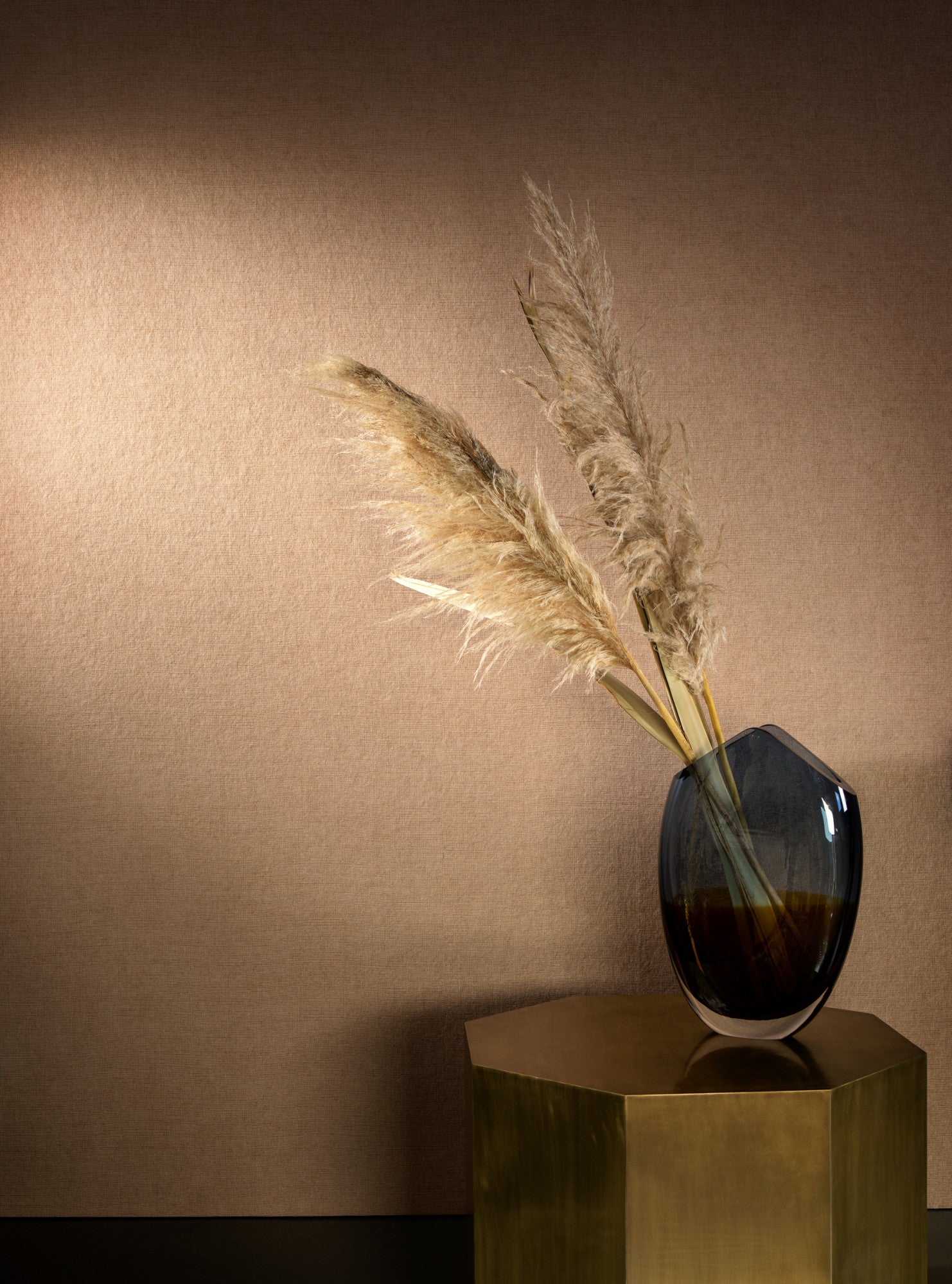 EssentialsPalette_Tulle_73090B_Roomshot_Web_LR-fullscreen