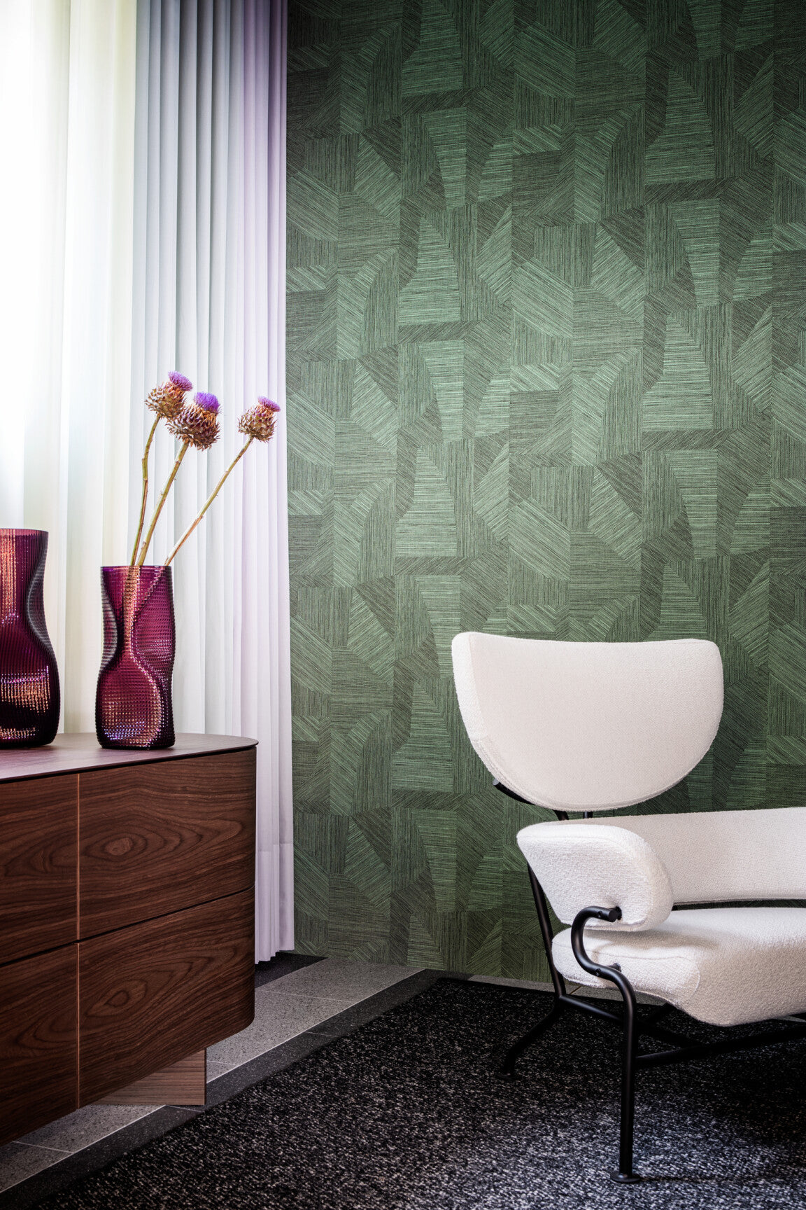 EssentialsTangram_Caprice_24001_Roomshot_Web_LR-medium-two-thirds
