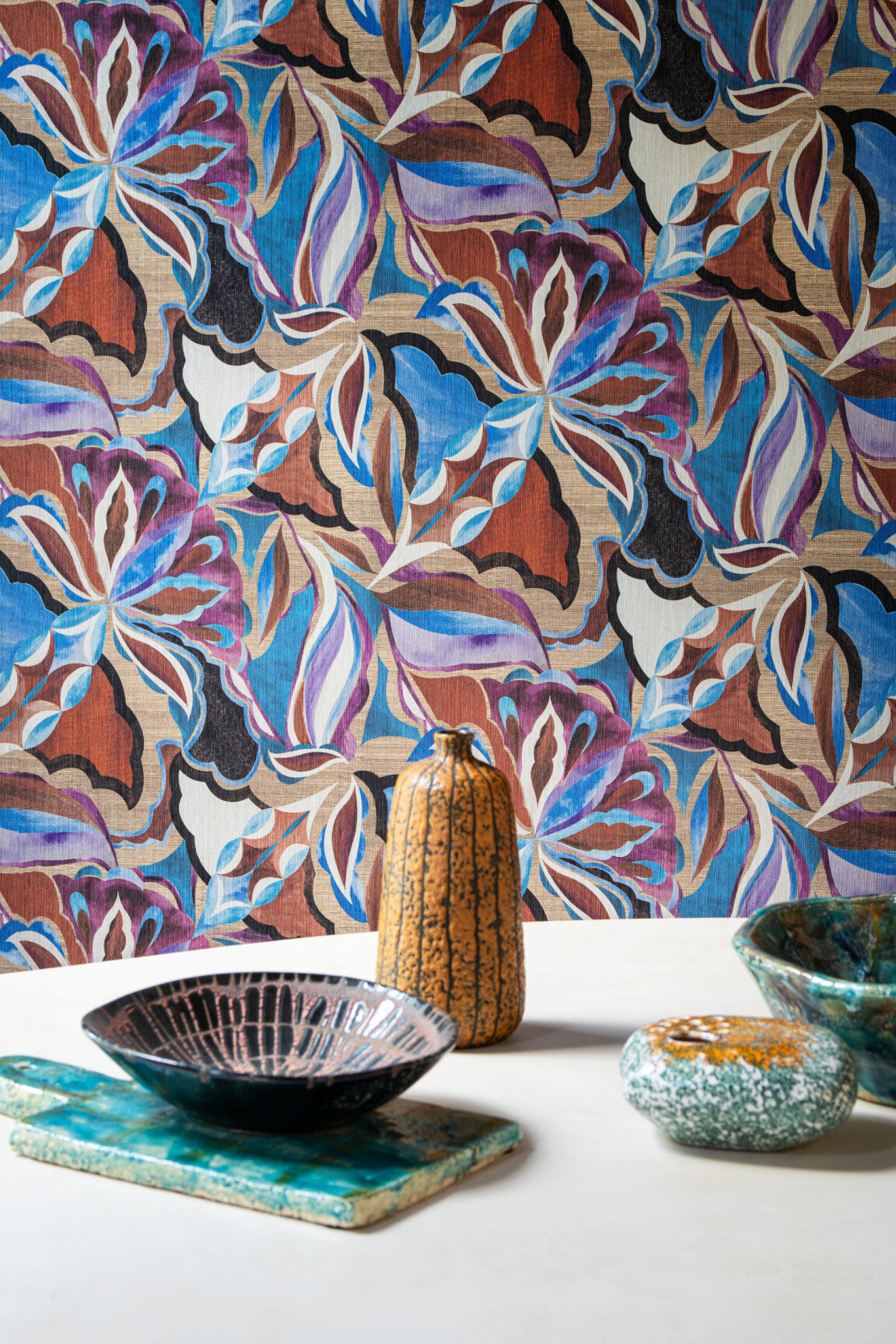 EssentialsTangram_Myriad_24102_3_Roomshot_Web_LR-medium-two-thirds