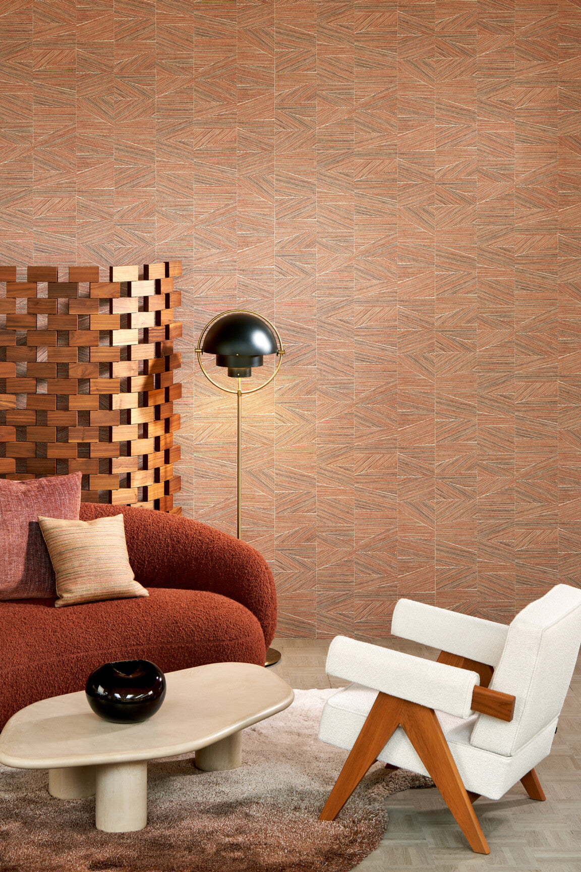 EssentialsTotem_Infinity_18935_Roomshot_Web_LR-medium-two-thirds