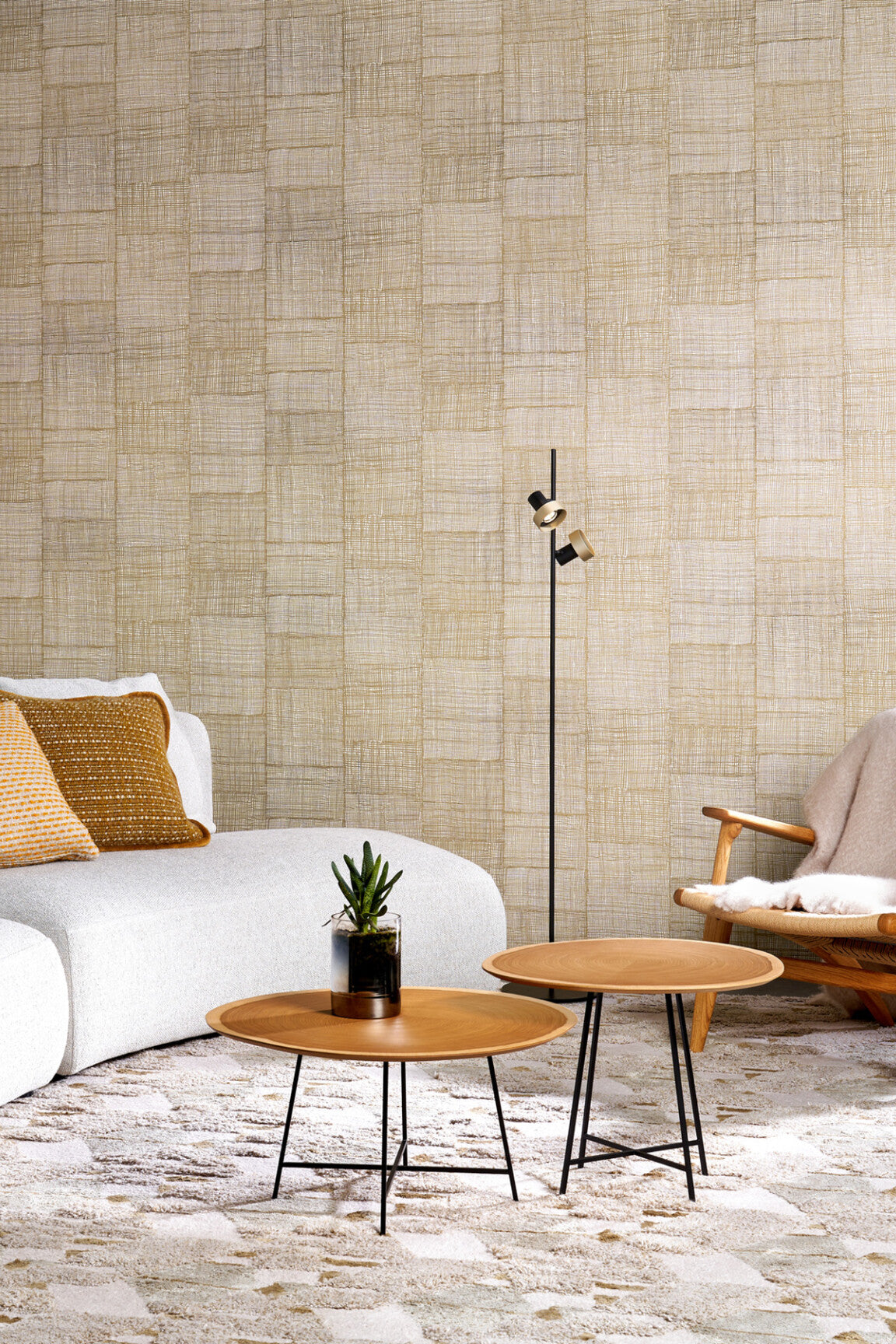 EssentialsTotem_Rabane_18922_Roomshot_Web_LR-medium-two-thirds