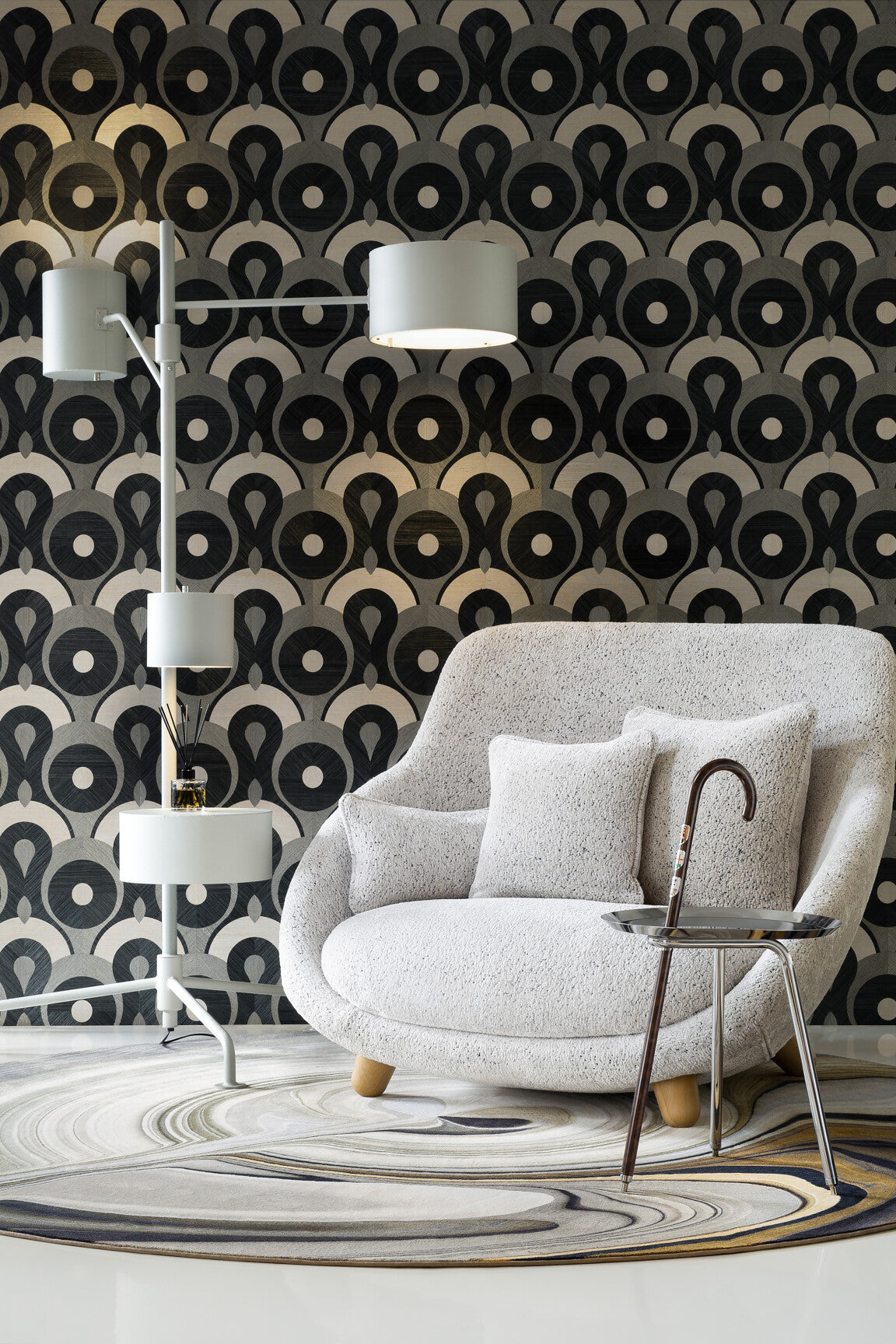 MoooiWallcovering_QueenCobra_MO4010_Roomshot_LR-medium-two-thirds