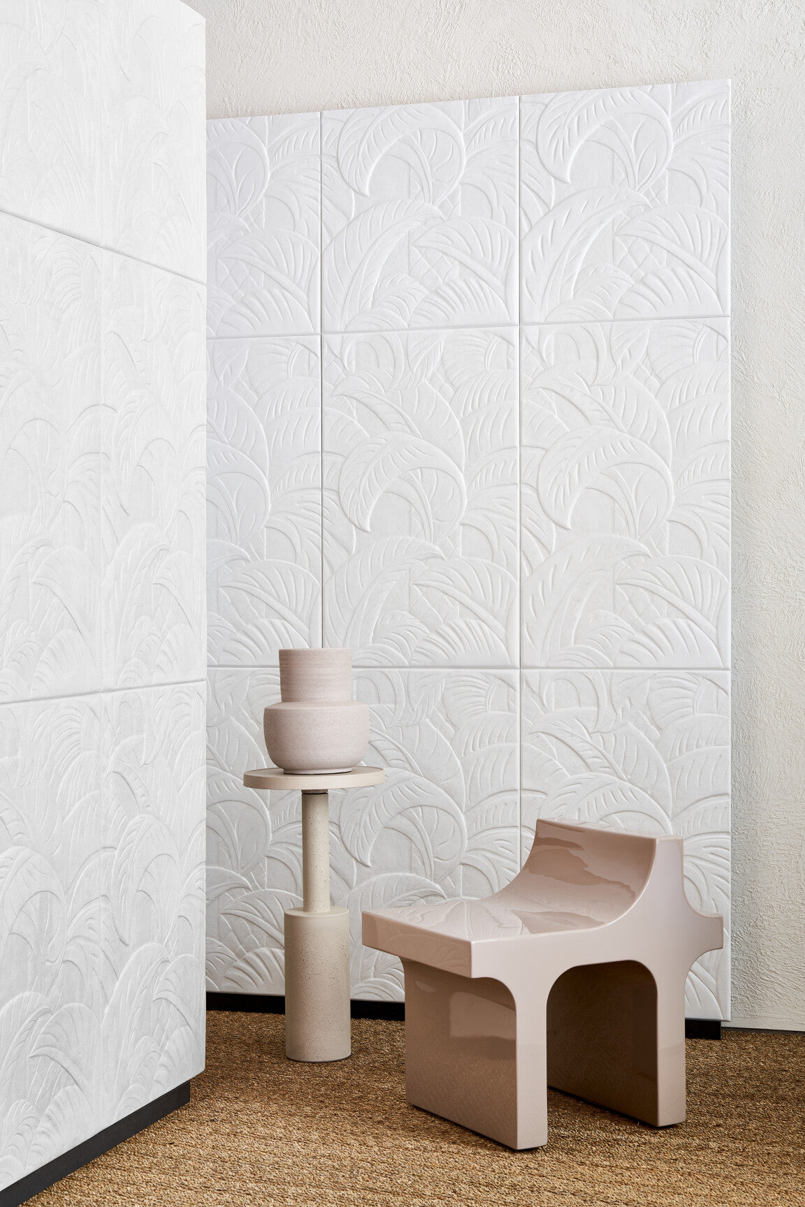 Babylon_Medjoul_97020_Roomshot_Web_HR-medium-two-thirds