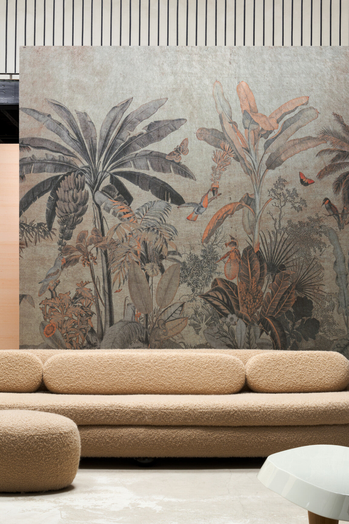 DécorsPanoramiques_MilkandHoney_97630_Roomshot_Web_LR_2-medium-two-thirds