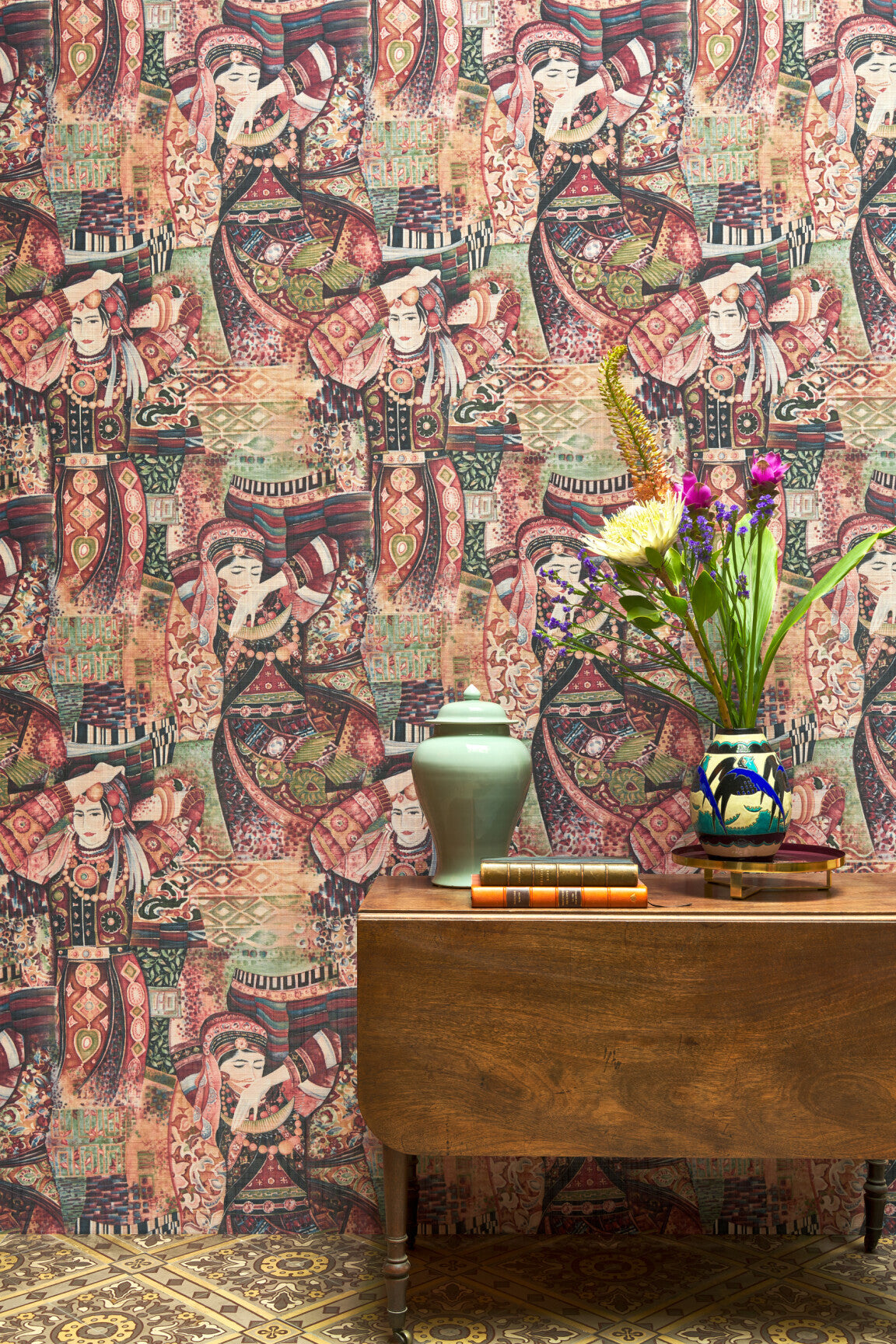 DécorsPanoramiques_OdishaDance_97641_Roomshot_Web_LR-medium-two-thirds