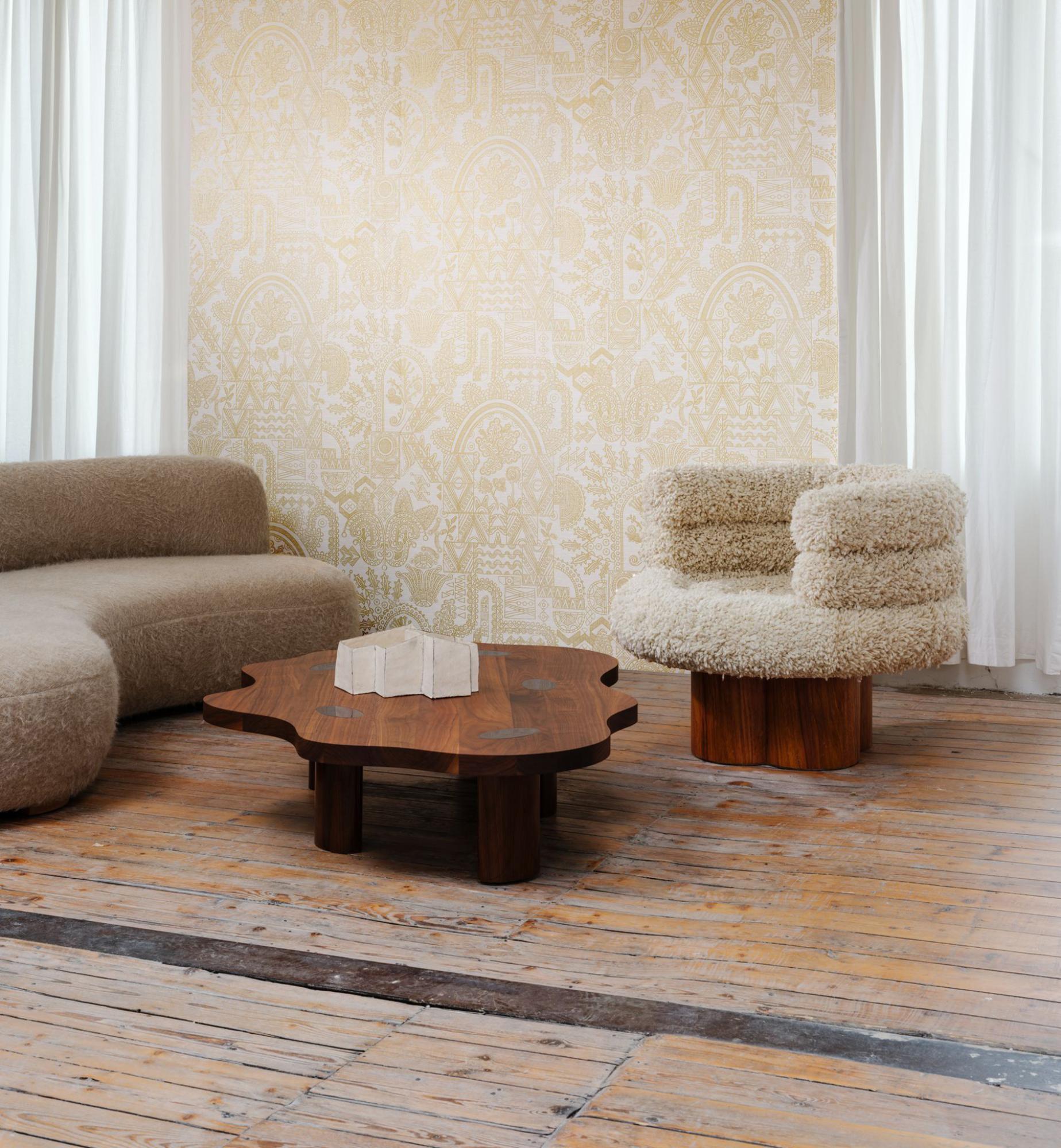 Embleme_Joie_30810_Roomshot_Web_LR-fullscreen