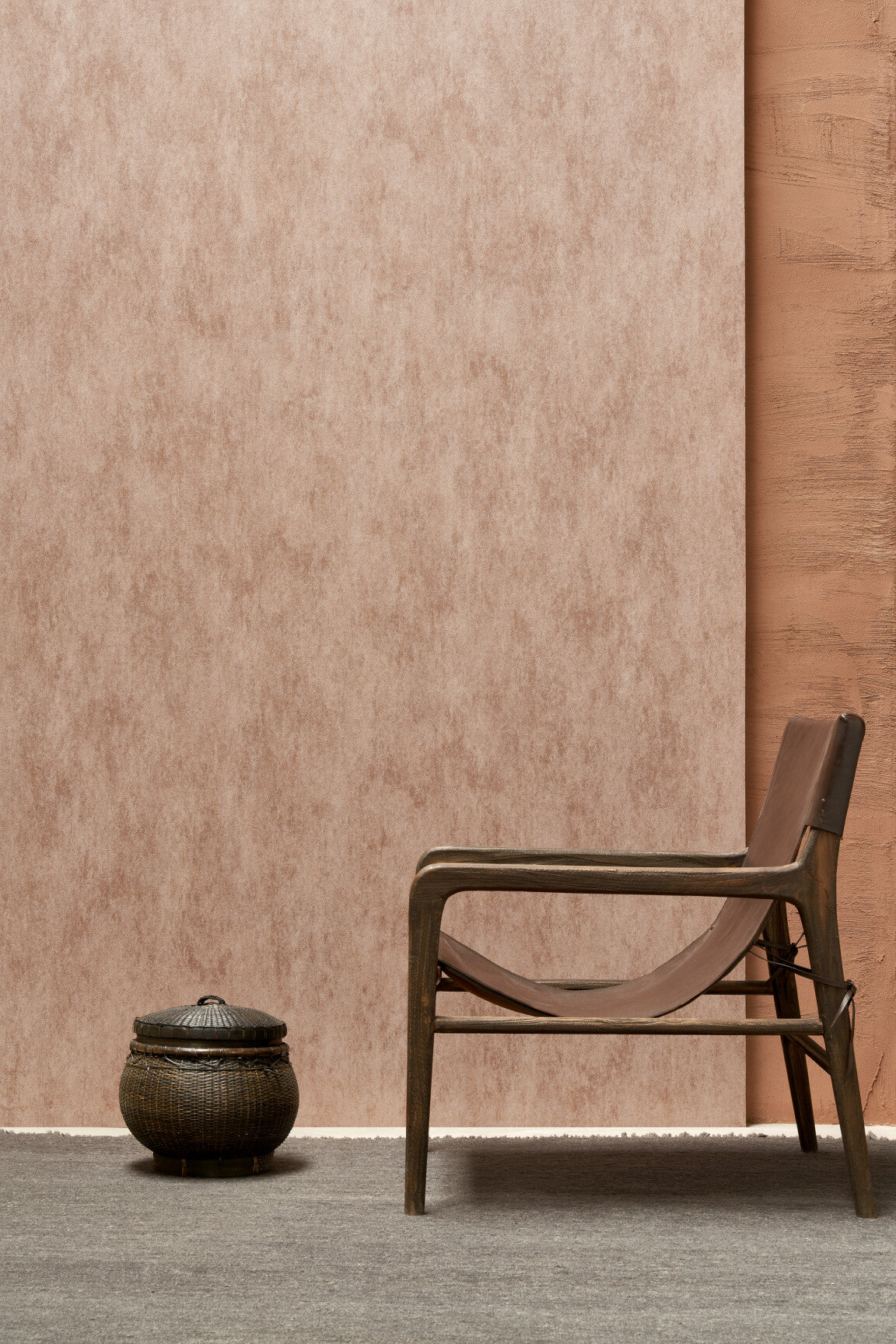 EssentialsPalette_Manchas_57521A_1_Roomshot_Web_LR-medium-two-thirds
