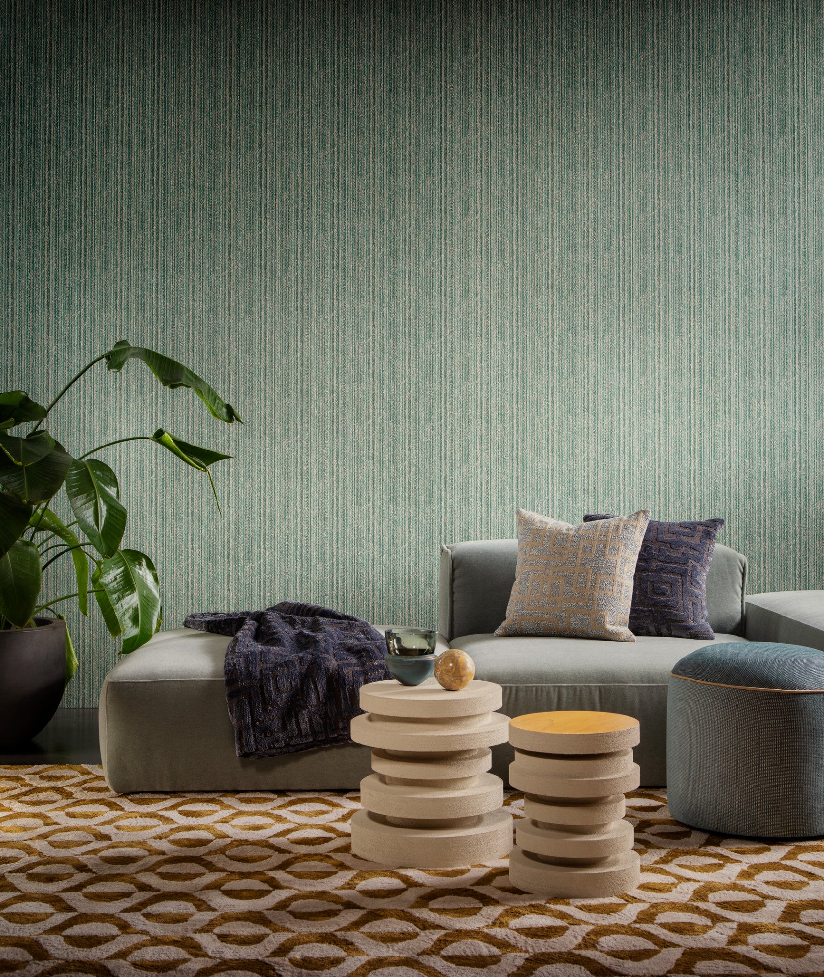 EssentialsPalette_Sergé_73041A_Roomshot_Web_LR-fullscreen