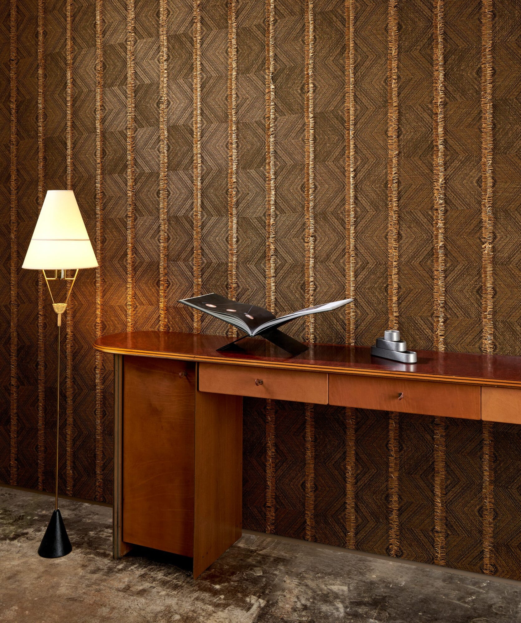 LeCouturier_Majesto_58510_Roomshot_Web_LR-fullscreen