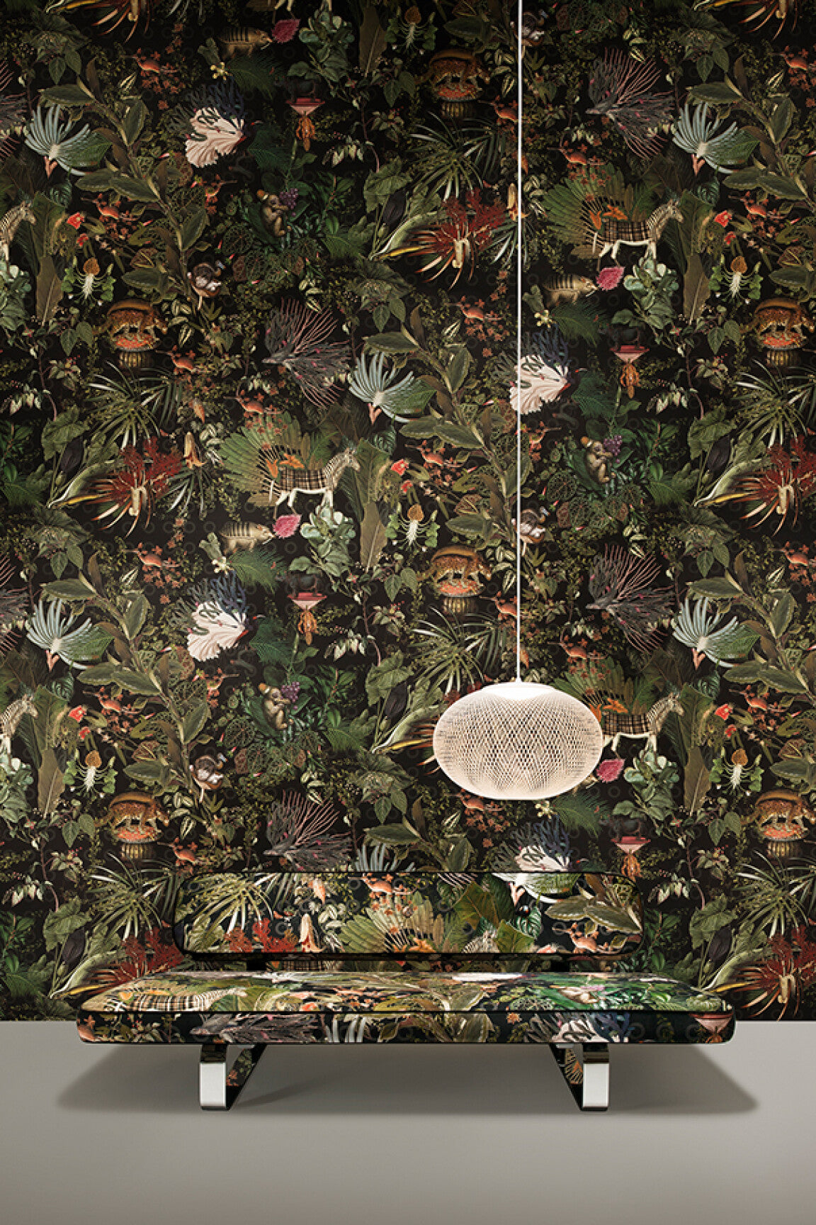 MoooiWallcoveringExtinctAnimals_MenagerieOfExtinctAnimals_MO2071-medium-two-thirds