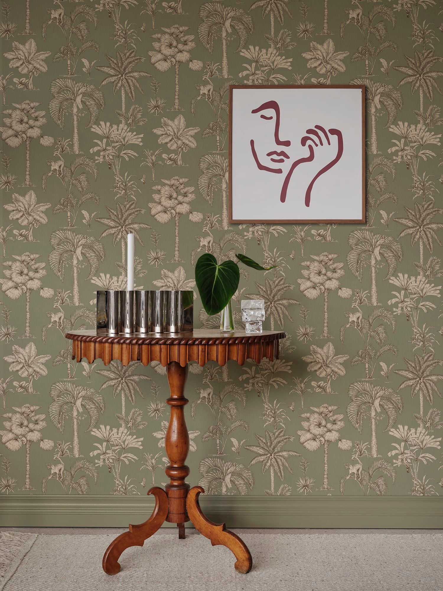 S10651 interior1